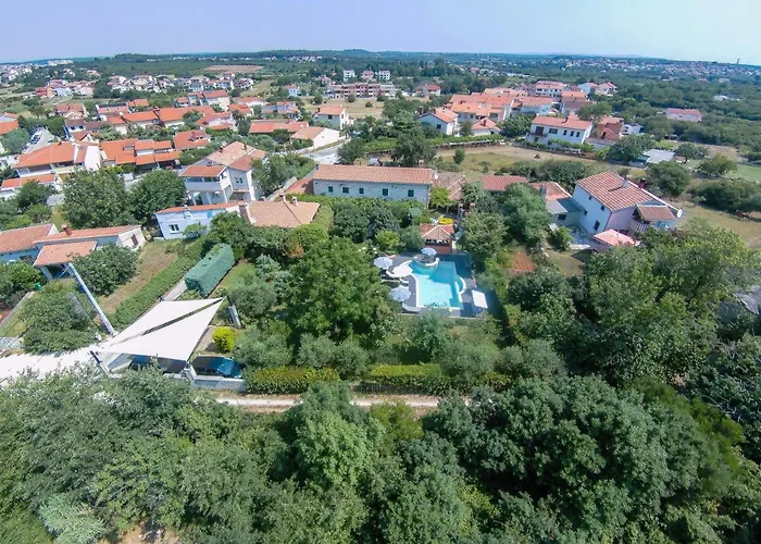 아파트 Country House Apartments
