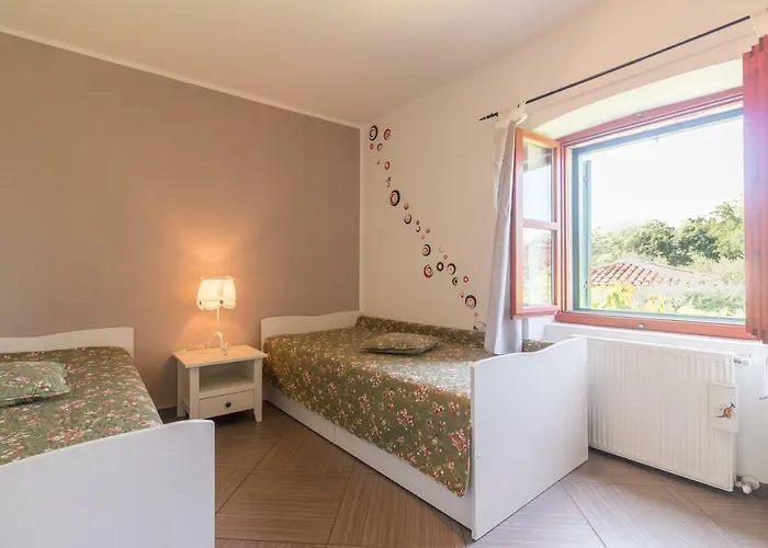 Country House Apartments * 풀라