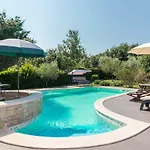 Country House Apartments Apartman
