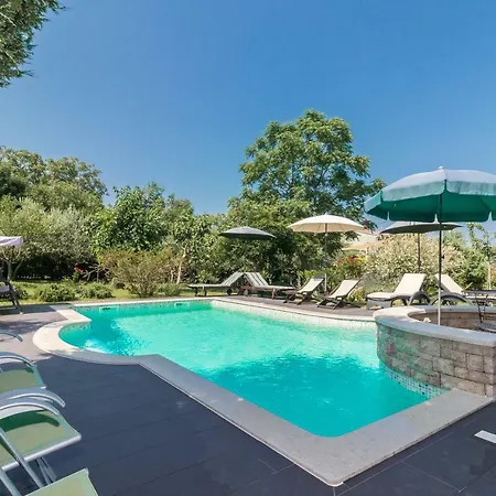 Apartamento Country House Apartments *