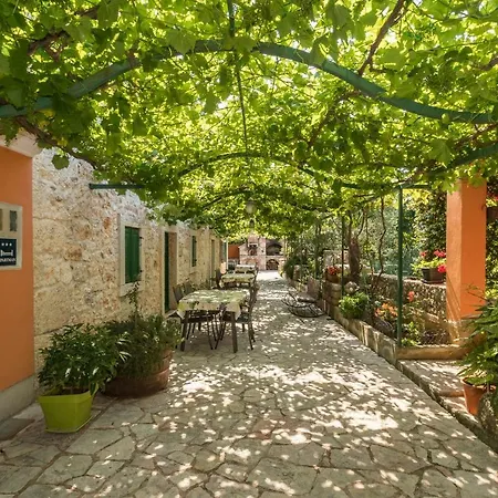 Country House Apartments Apartamento *