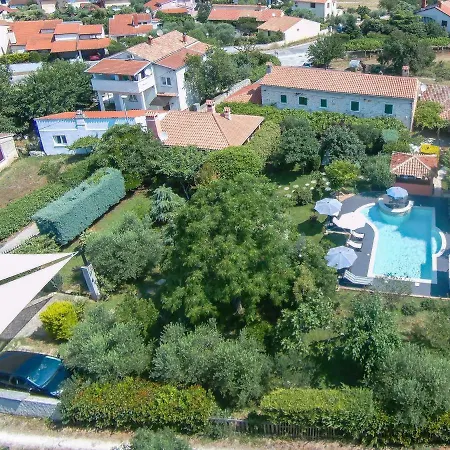 Country House Apartments Apartamento *