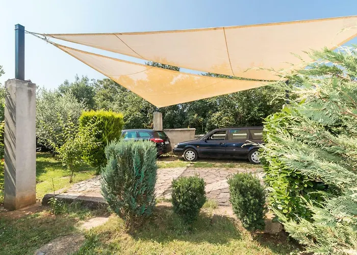 Country House Apartments Апартаменти *