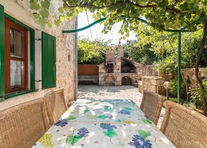 Country House Apartments Апартаменти *